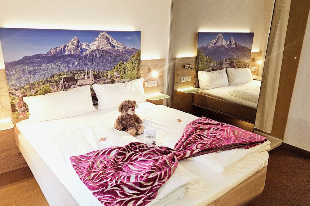 ホテル エーデルワイス 写真