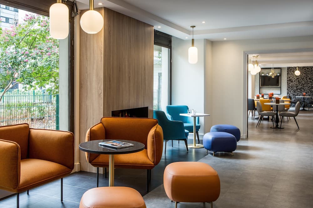 シタディーヌ ラ デファンス パリ 写真