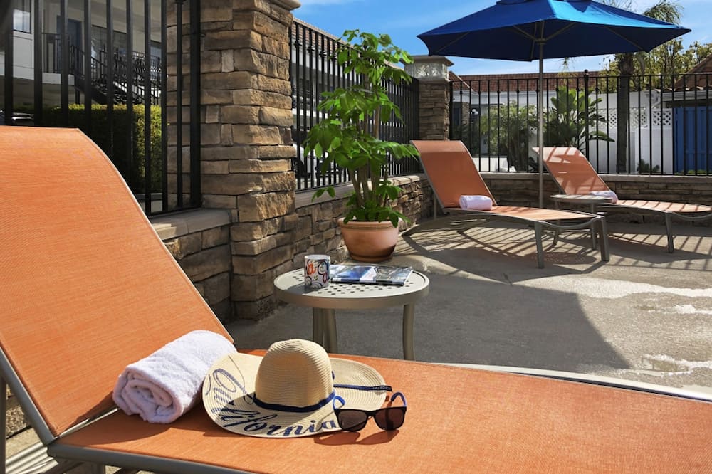 トロピカーナ イン アンド スイーツ 写真