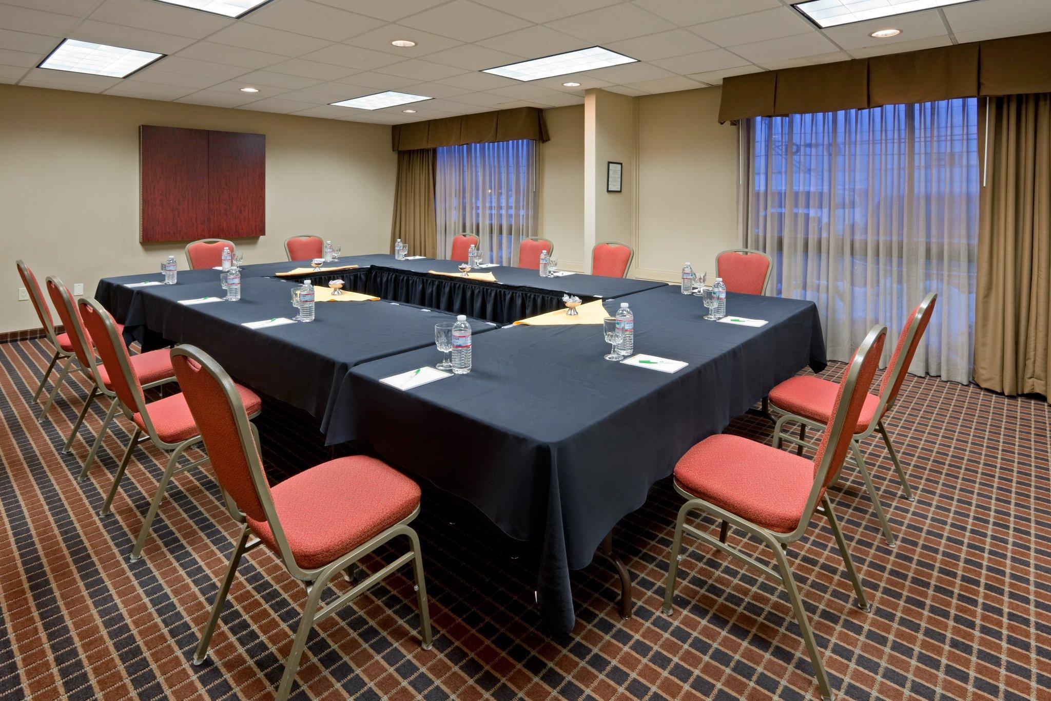 Holiday Inn South Plainfield-Piscataway By IHG 写真