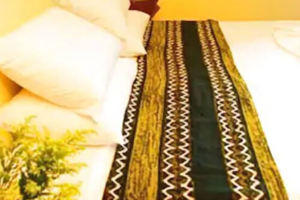 バイアカフェ ホテル 写真