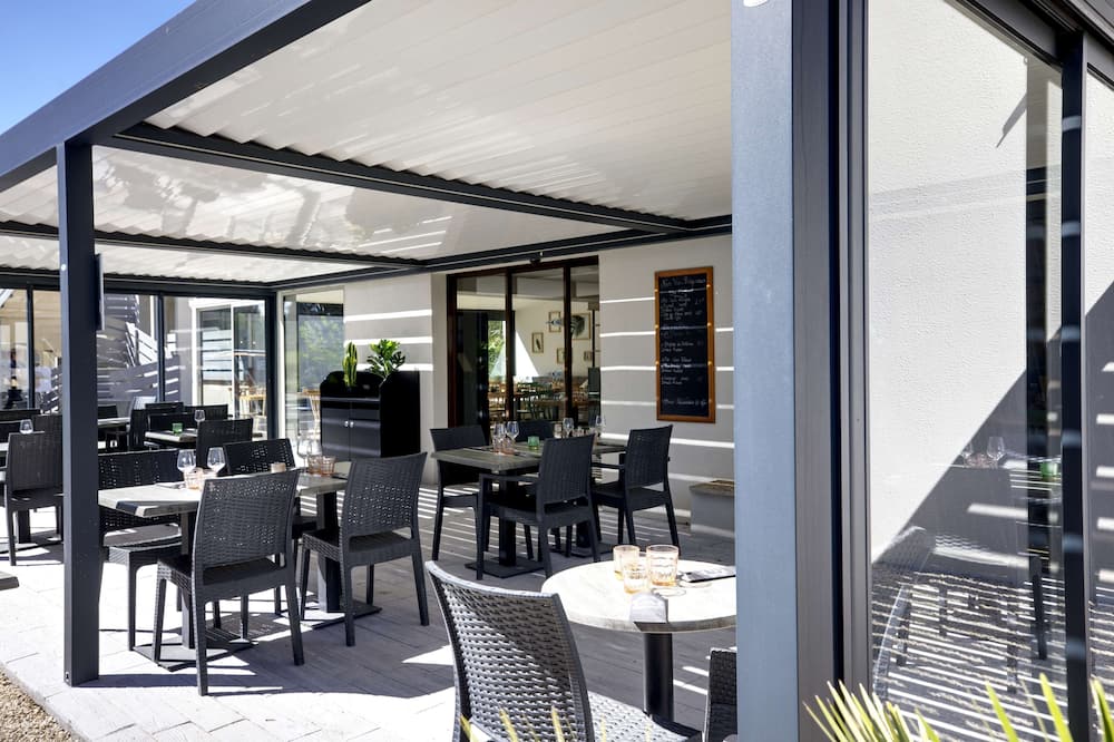 カンパニール オレンジ ホテル 写真