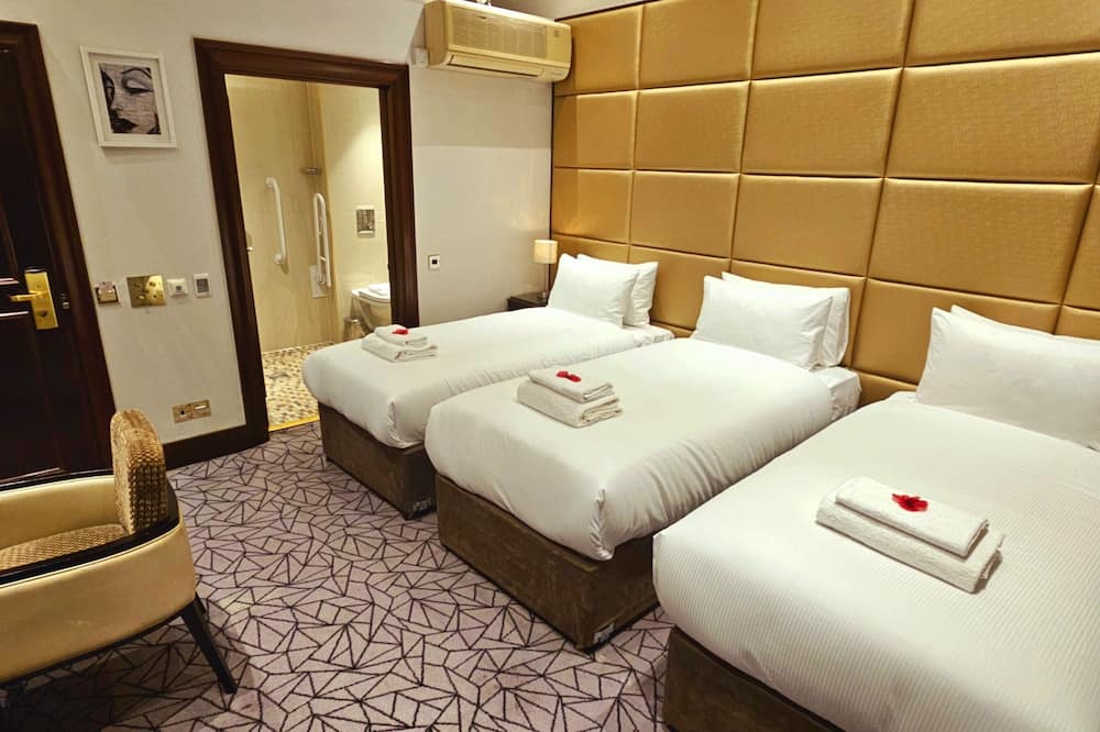 ハイド パーク インターナショナル 写真