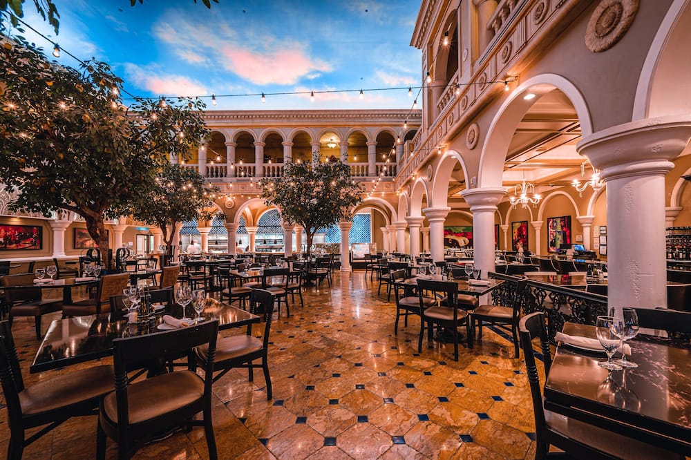 サンセット ステーション ホテル 写真