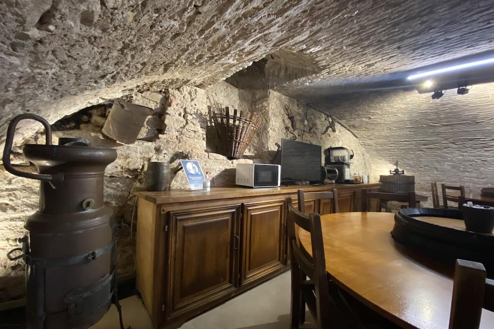 キリヤド シャロン シュール ソーヌ サントル 写真