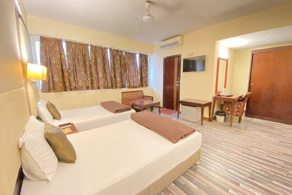 アストリア ホテル 写真