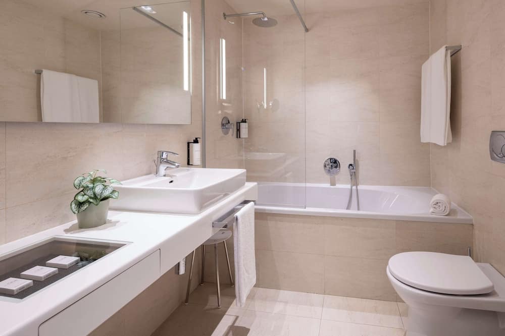 ベスト ウェスタン プラス タワー ホテル ボローニャ 写真