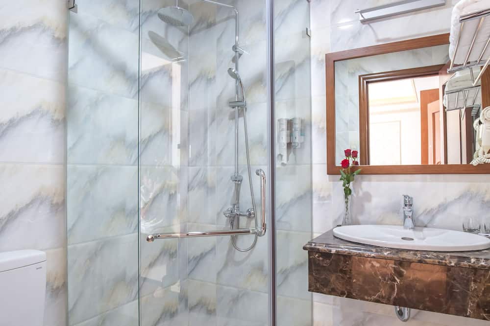 ロイ ダラ ホテル 写真