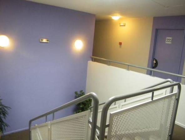 キリヤード デイレクト アルル 写真