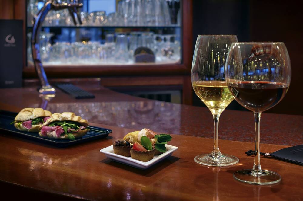 ホテル カールトン 写真