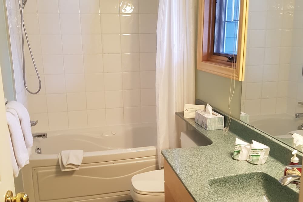 レイディ マクドナルド カントリー イン 写真