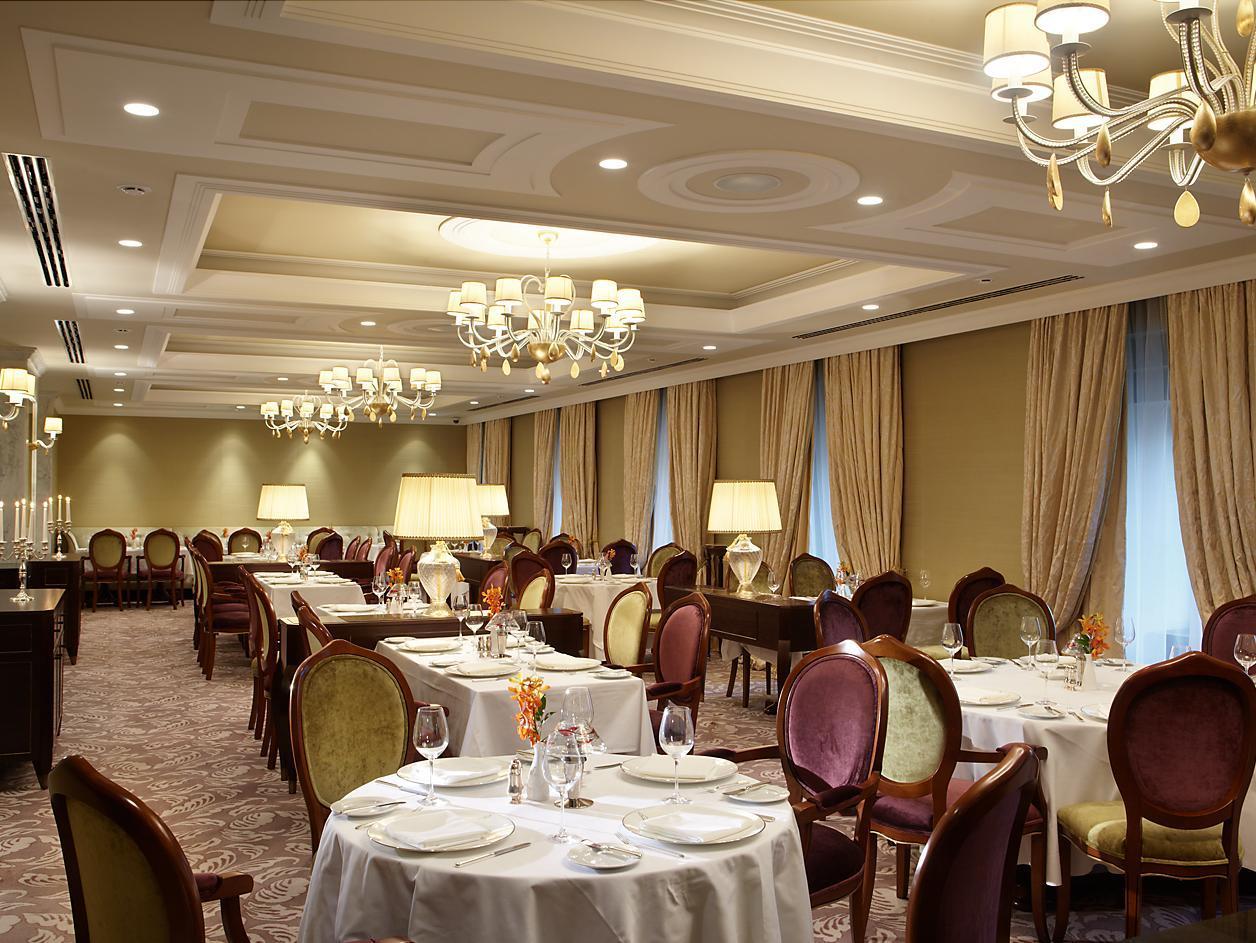 ホテル バルツチュグ ケンピンスキー モスクワ 写真