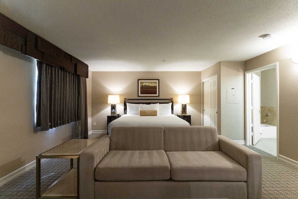 タスカニー スイーツ & カジノ ホテル 写真