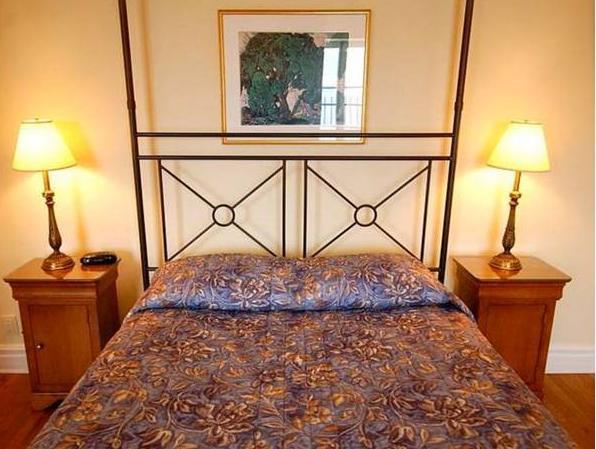 ホテル ボナパルト 写真