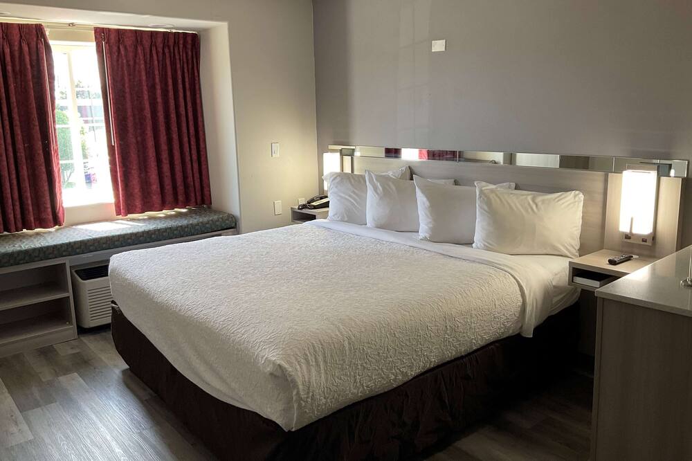 マイクロテル イン & スイーツ バイ ウィンダム クラークスビル 写真