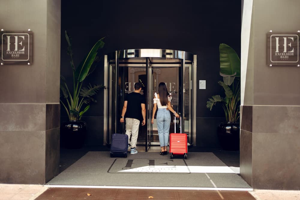 ホテル エクセルシオール バリ 写真