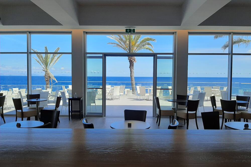 Hotel Roca Mar 写真