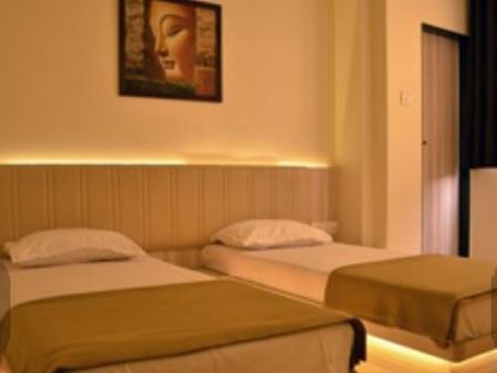 ホテル アルカ レジデンシー 写真