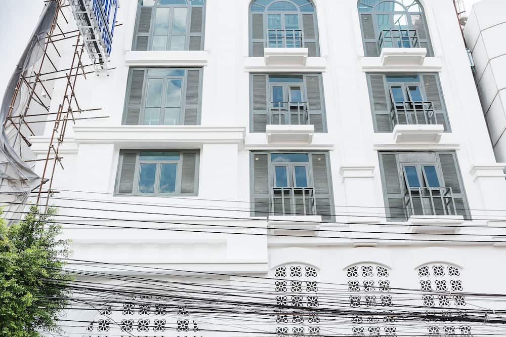 ラッキー ハウスカオサン 写真