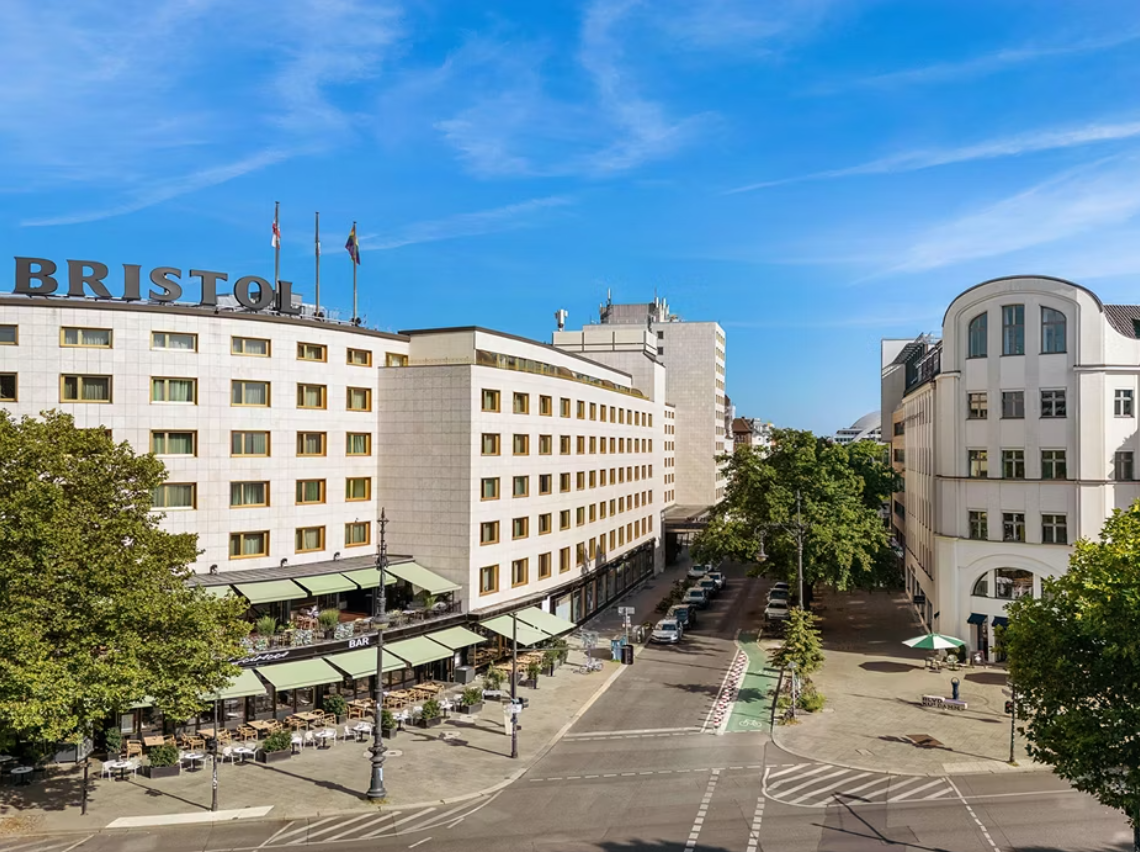 ホテル ブリストル ベルリン 写真
