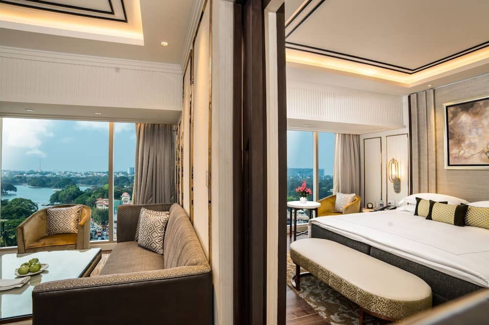 タージ MG ロード 写真