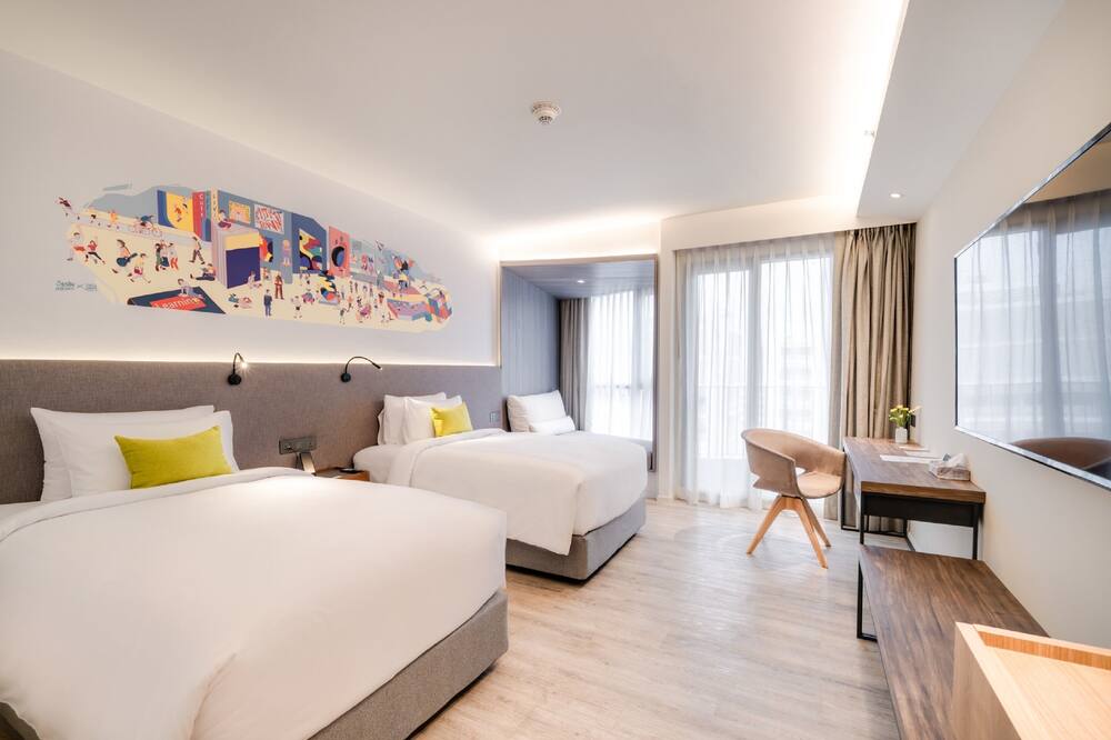 トリプル ワイ ホテル 写真