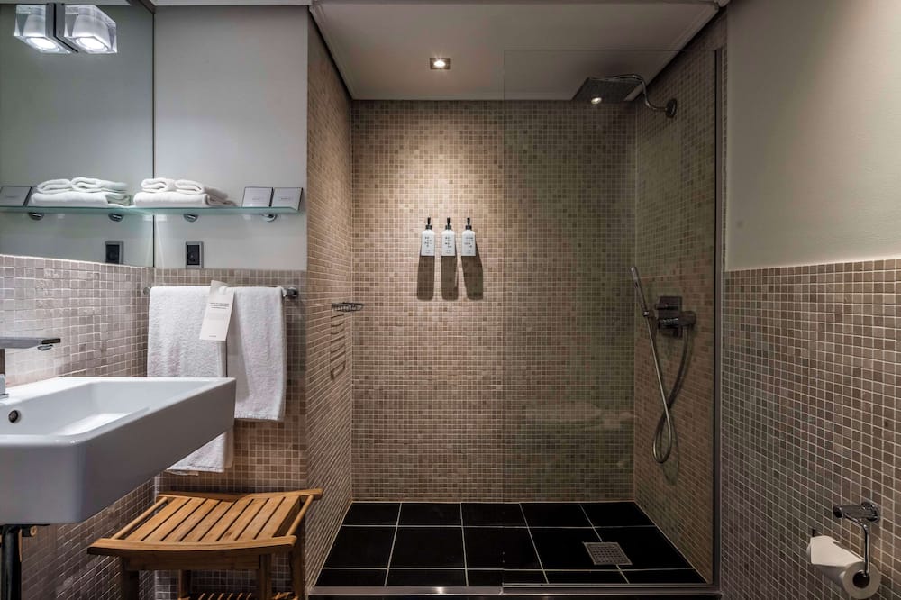 スカンディック フロント 写真