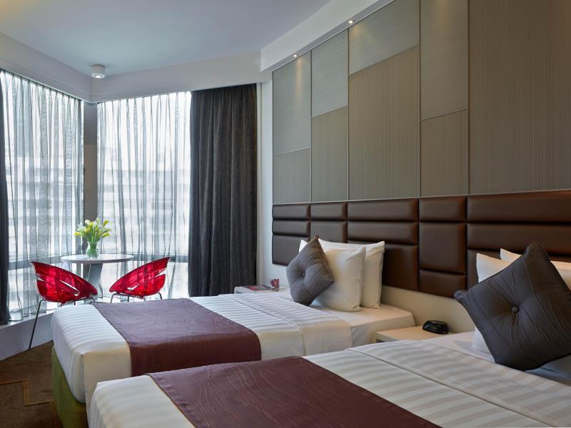 スタンフォード ホテル 写真