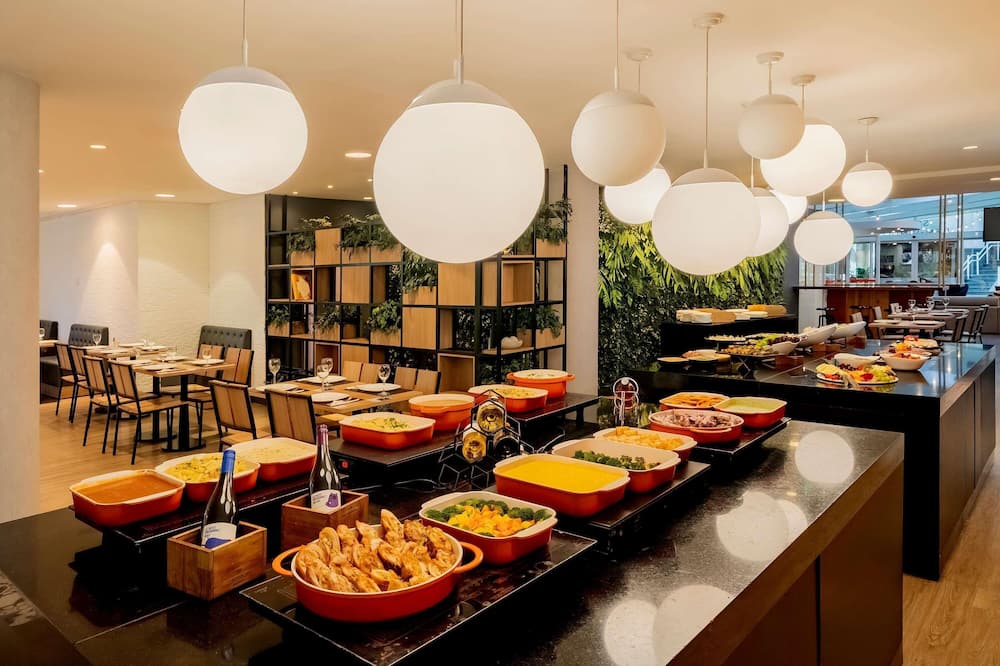 イビス サン パウロ コンゴーニャス 写真