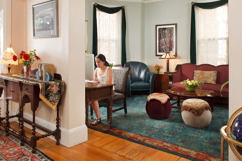 アービング ハウス アット ハーバード 写真