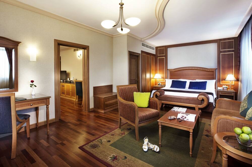 アベニュー ホテル 写真