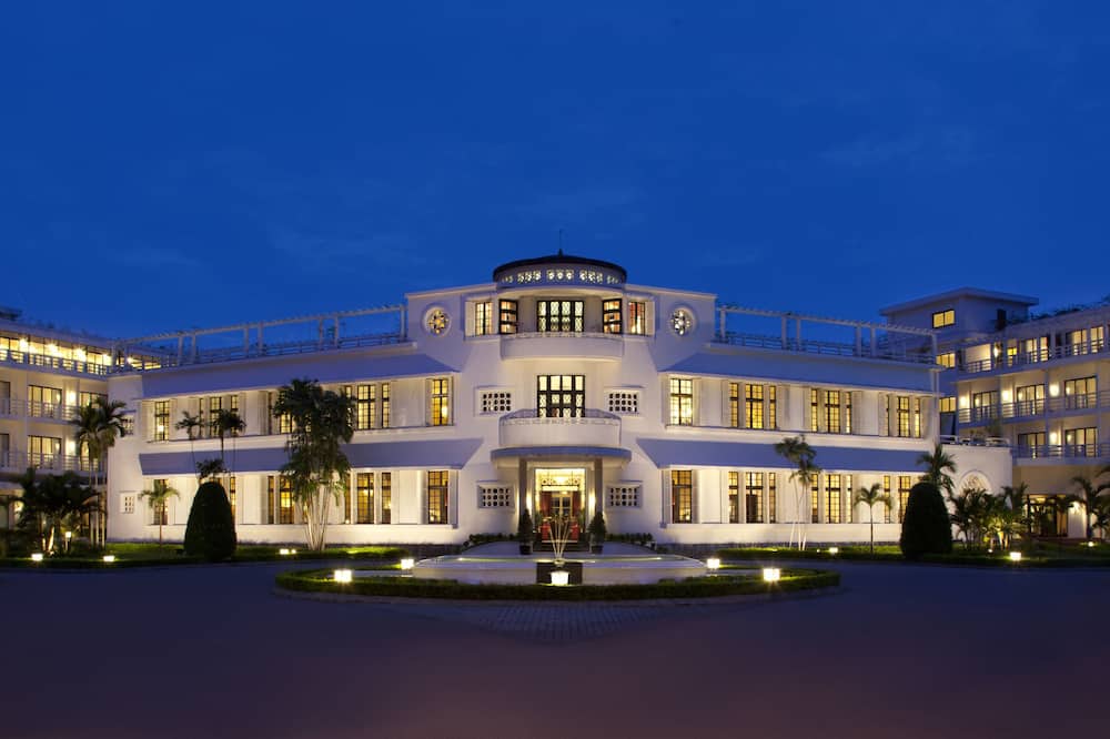 アゼライ ラ レジデンス フエ 写真