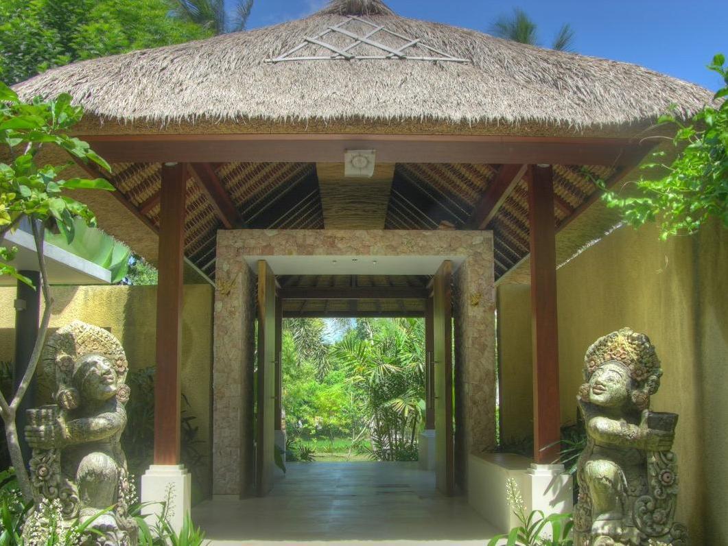 ヴィラ サバンダリ 写真