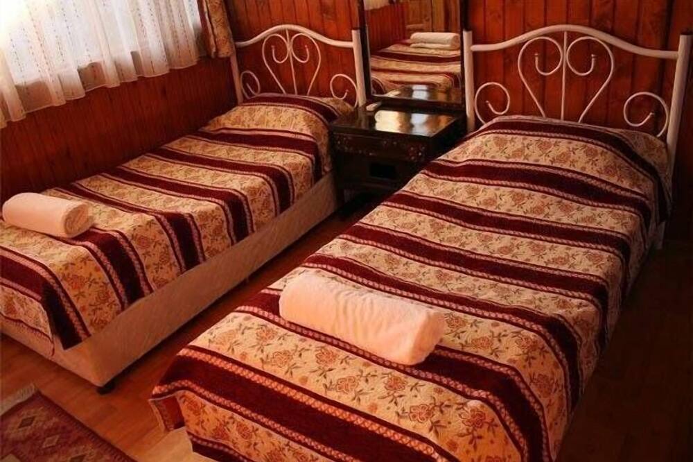 ラゼル ペンション カレイチ 写真