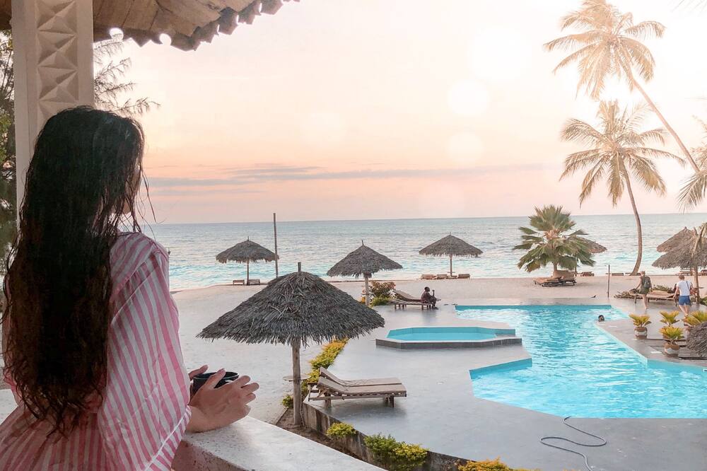 Smiles Beach Hotel 写真