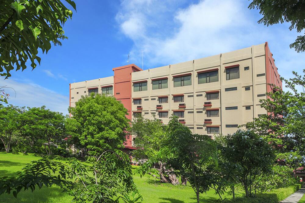 ザ ジャカルタ スイート コモド フローレス 写真