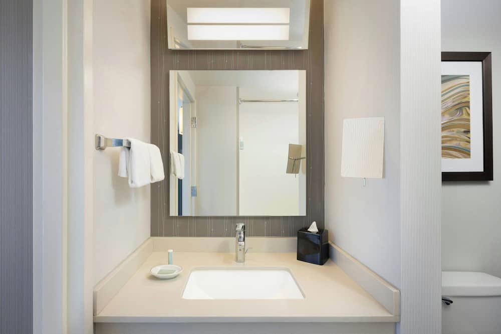 コートヤード バイ マリオット シカゴ ダウンタウン マグニフィセント マイル 写真