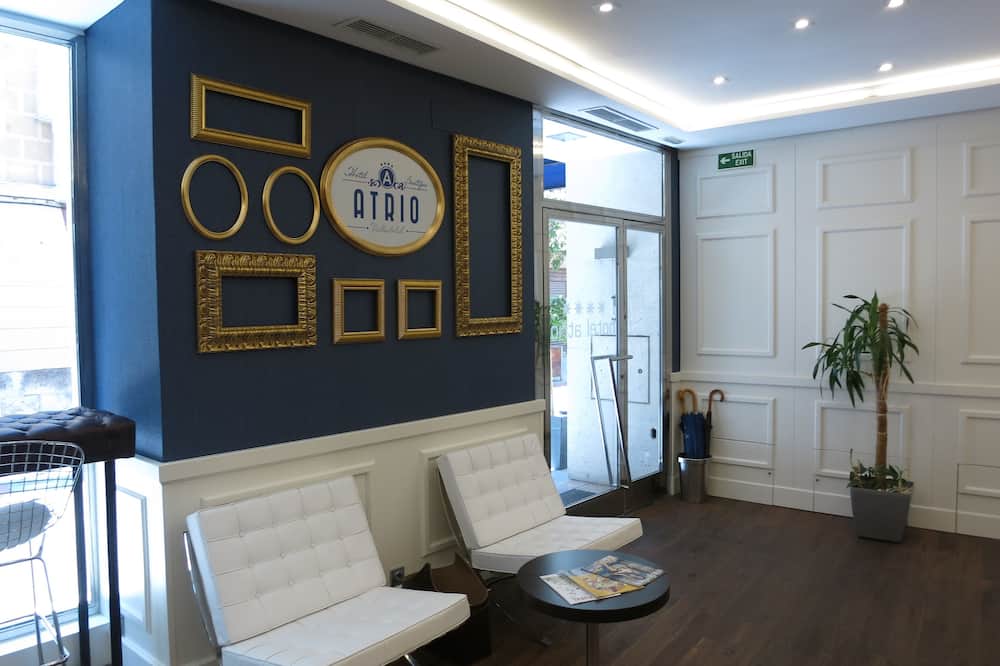 ホテル アトリオ 写真