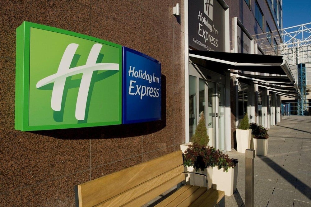 ホリデイ イン エクスプレス アムステルダム スローテルダイク ステーション バイ IHG 写真