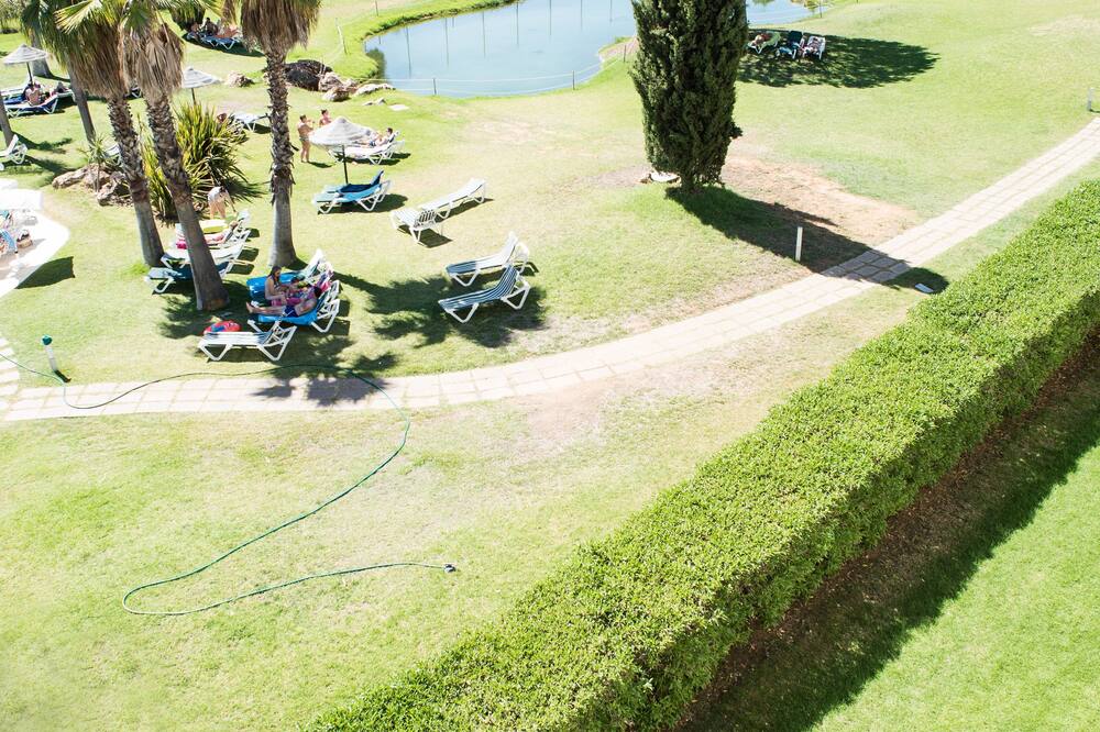 Yellow Alvor Garden - All Inclusive 写真