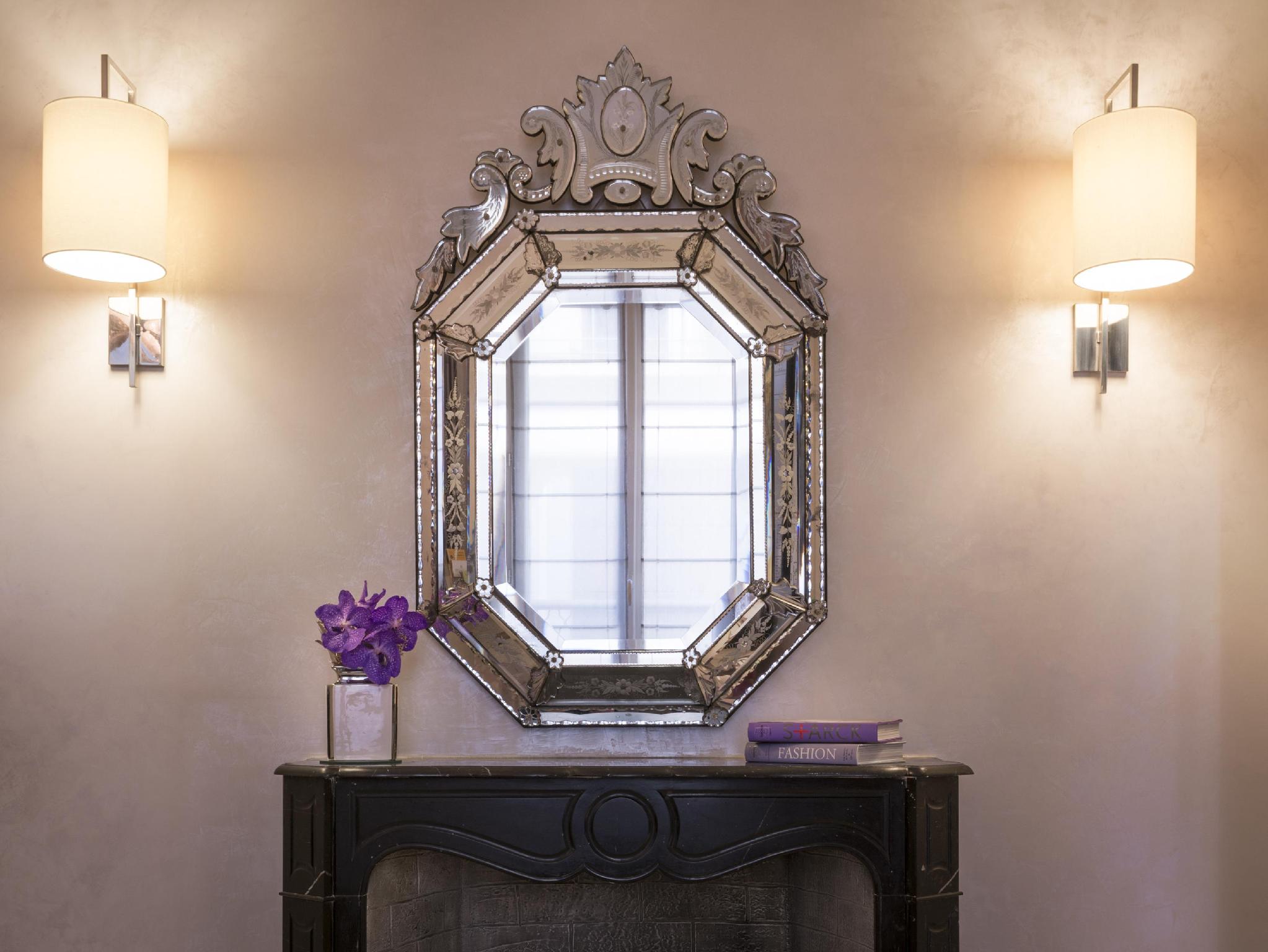 ホテル マグダ シャンゼリゼ 写真