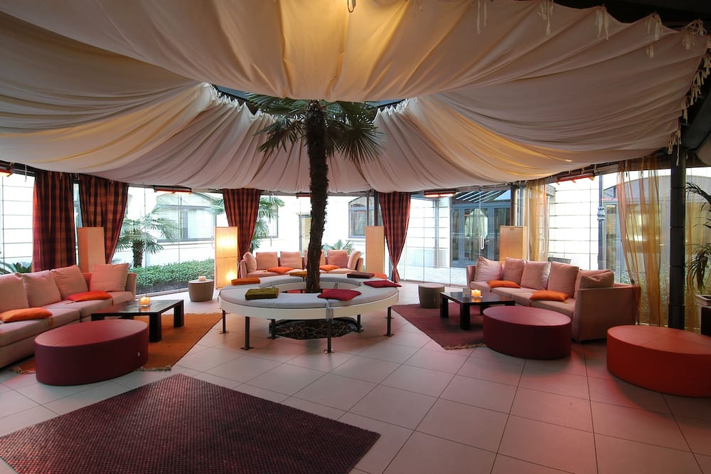 グランド ヴィスコンティ パレス ホテル 写真