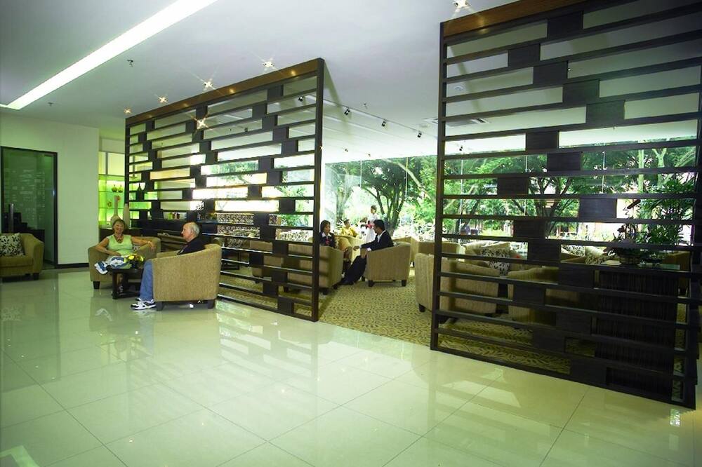 ザ ジェライ ホテル アロー スター 写真