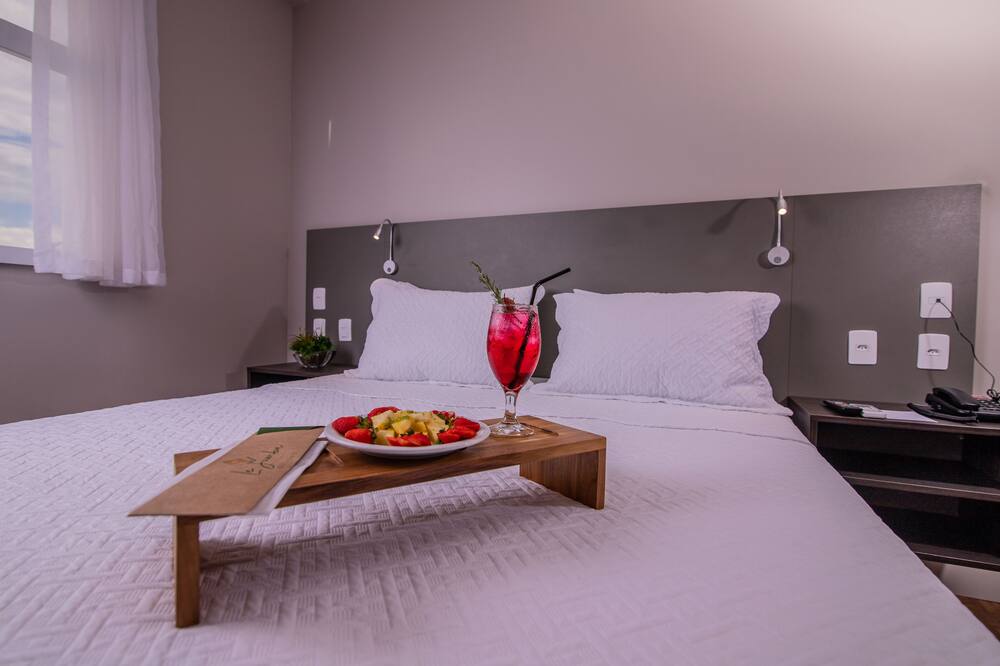 ラマダ バイ ウィンダム マナウス トレ センター 写真