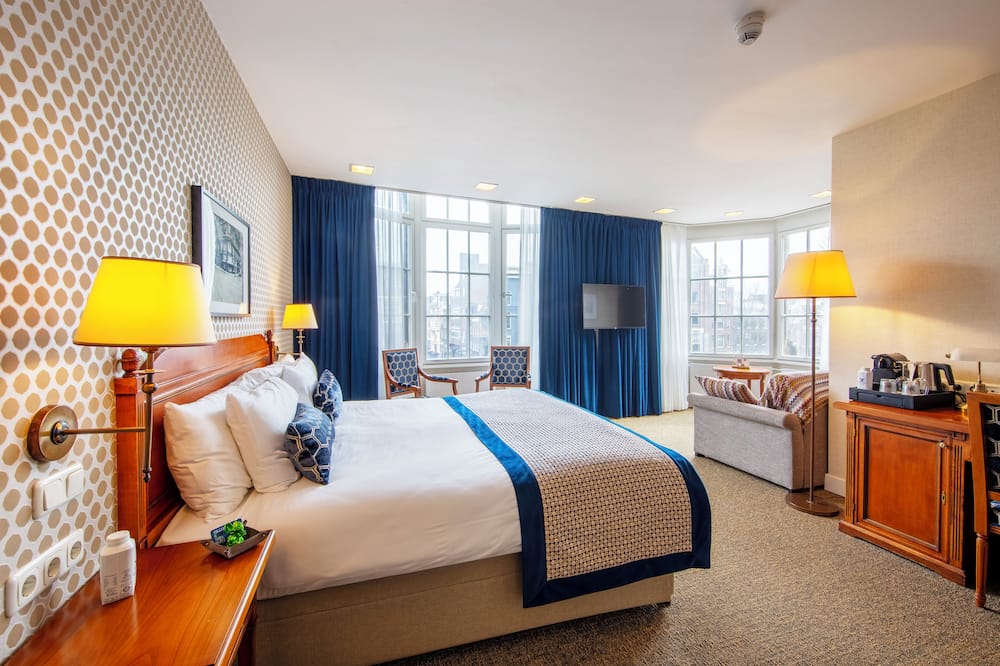 ディッカー&タイス ホテル 写真