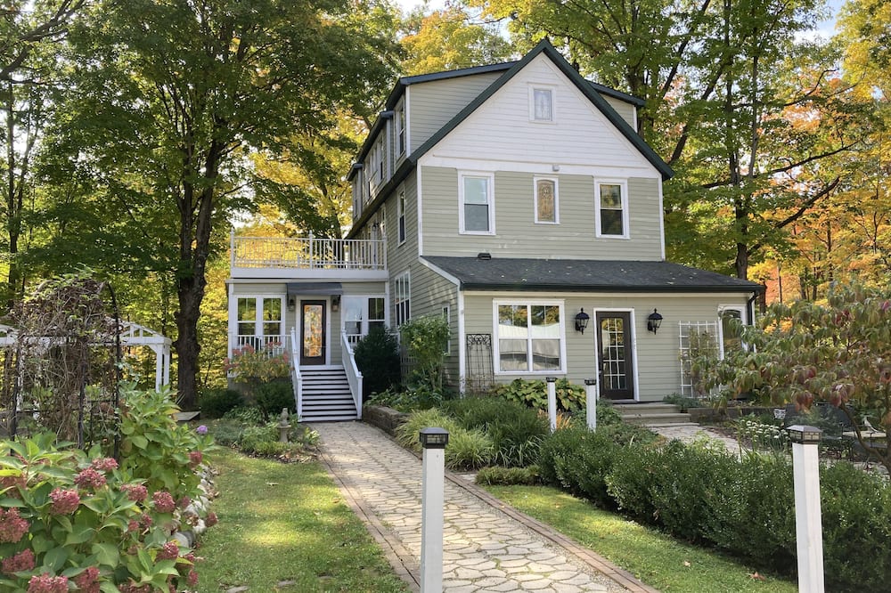 ヴィンテージ イン アット ヴェリタス エステート 写真