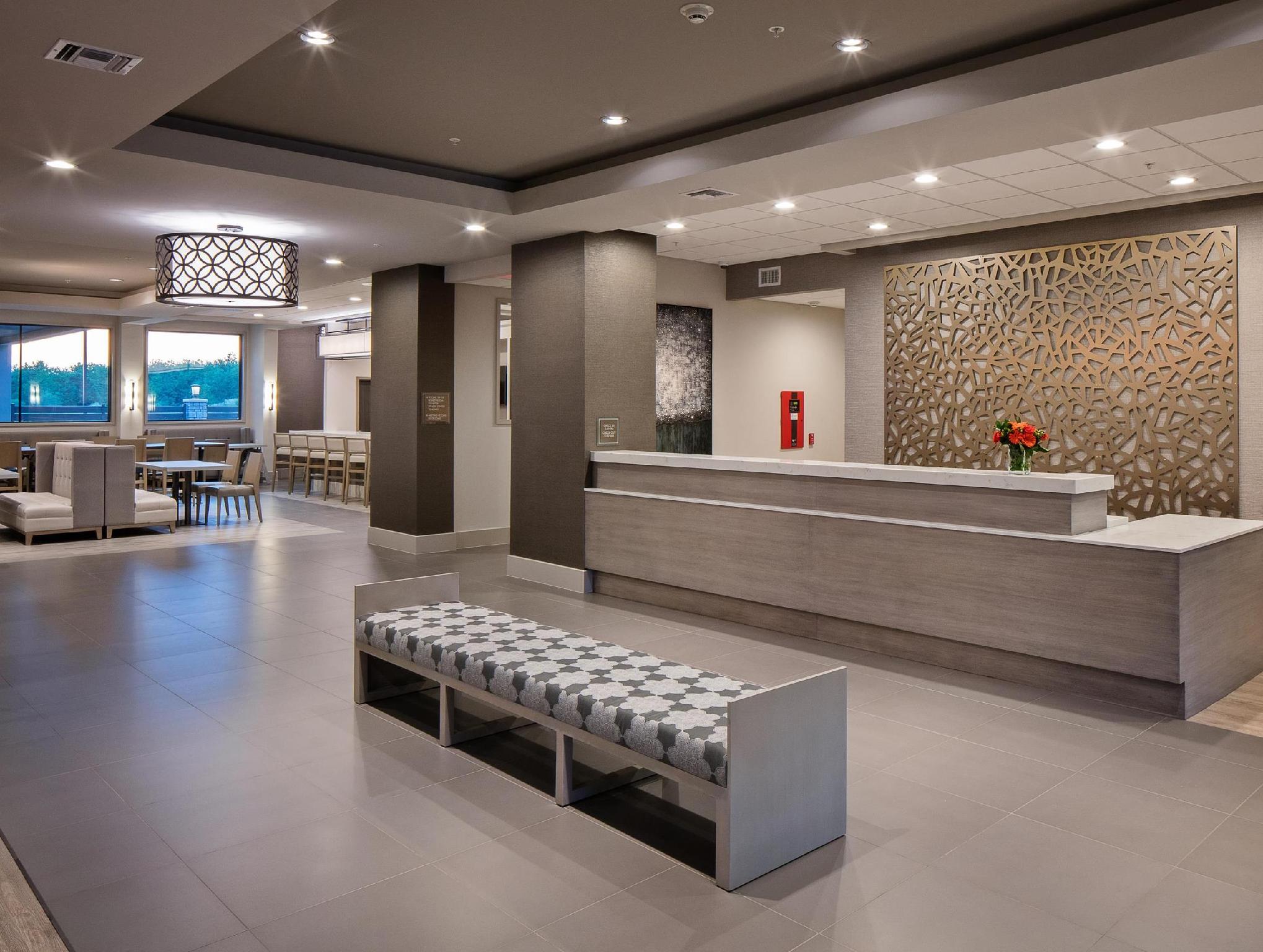 ウィンダム ガーデン ケイティ エナジー コリドー 写真