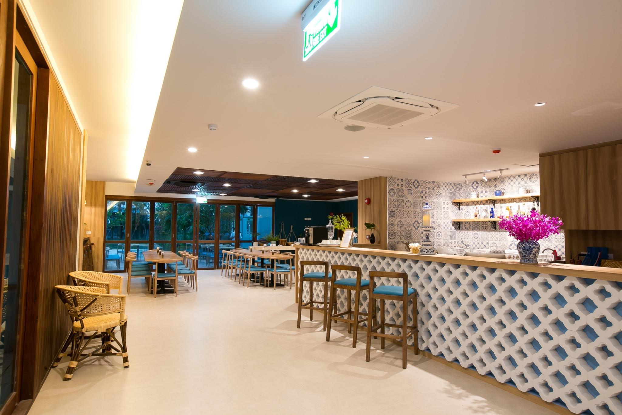 ディープロム パタヤ ホテル 写真