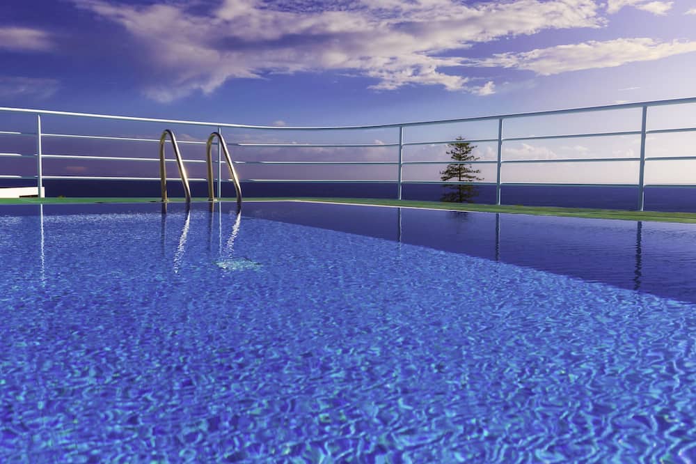 アパートホテル インペラティツ 写真