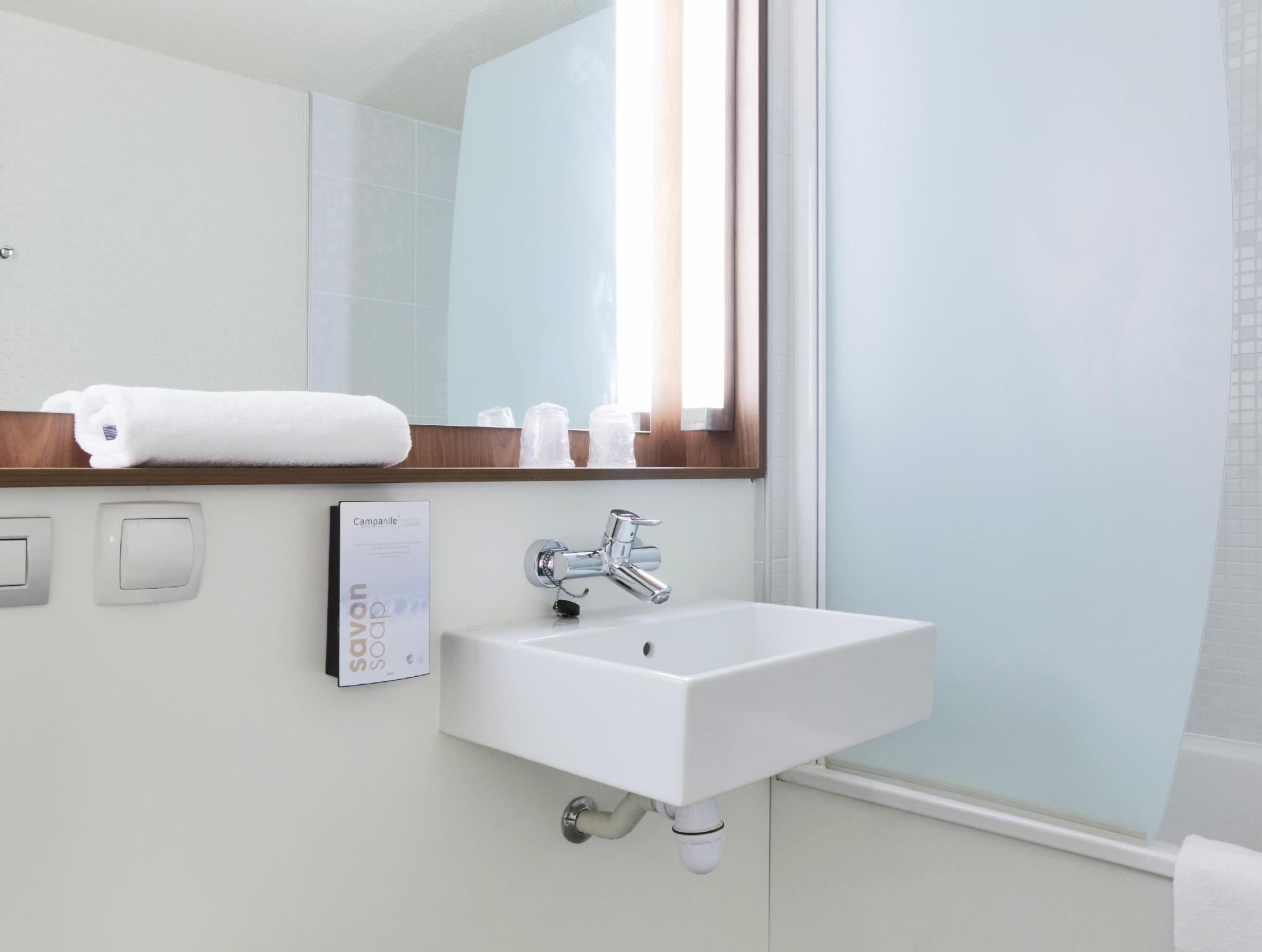 カンパニル リール サウス - CHR 写真